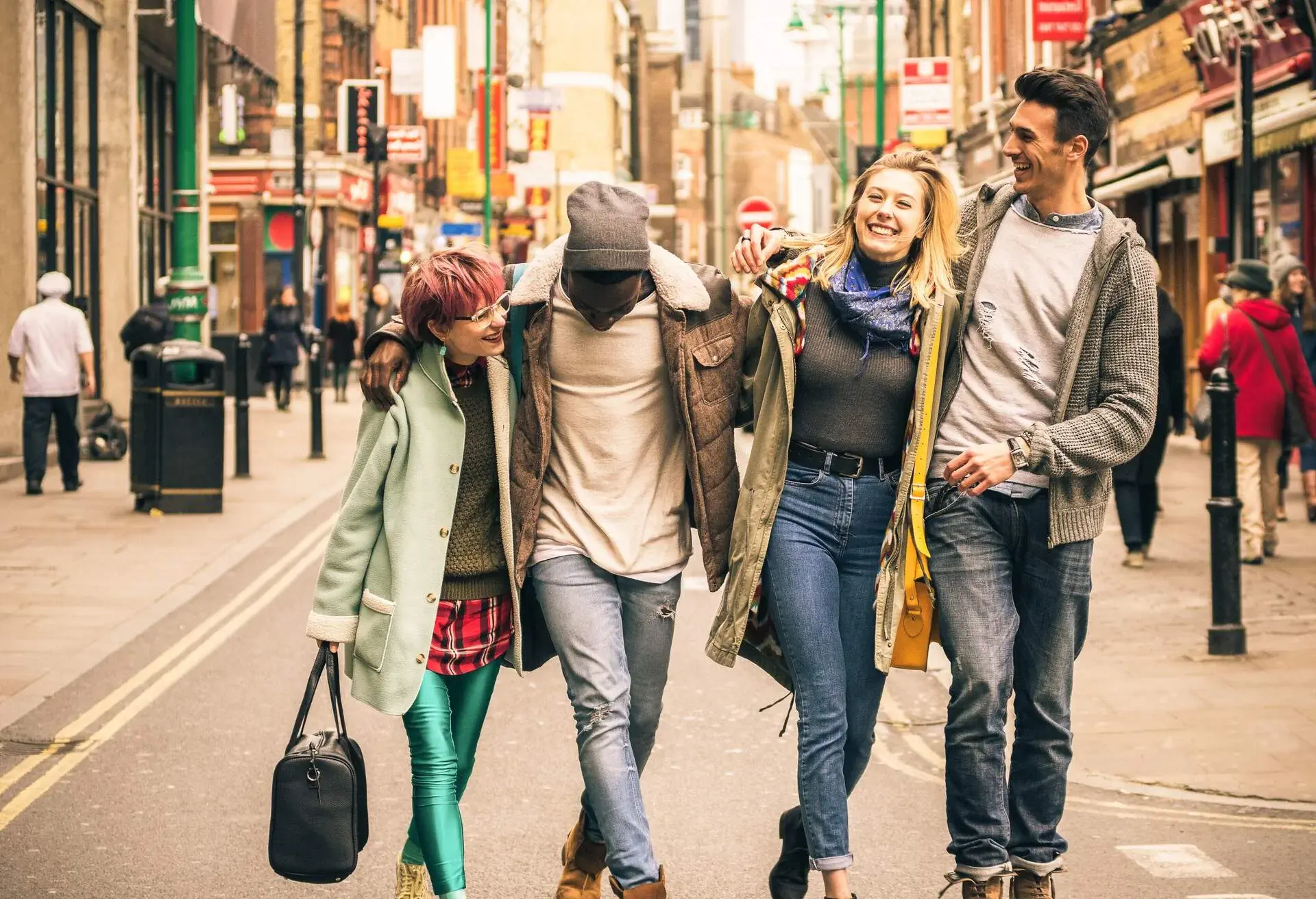 SHOREDITCH THEME_PEOPLE_GETTY_ 870192090