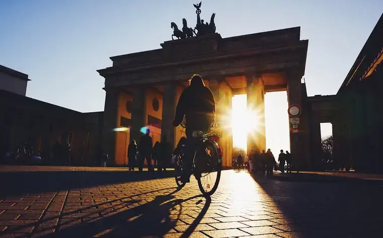 Hotels_close_to_sights_BERLIN_GettyImages