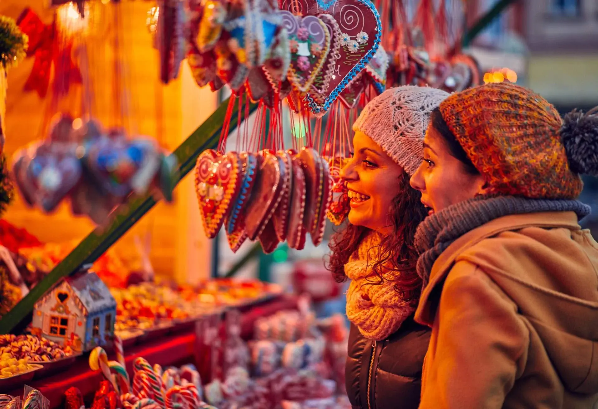 CHRISTMAS_market