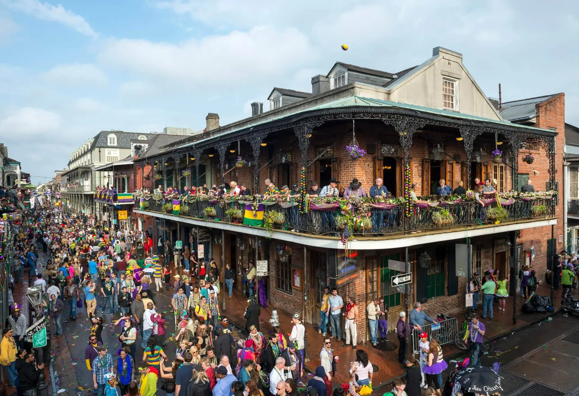 dest usa new orleans louisiana french quarter mardi gras