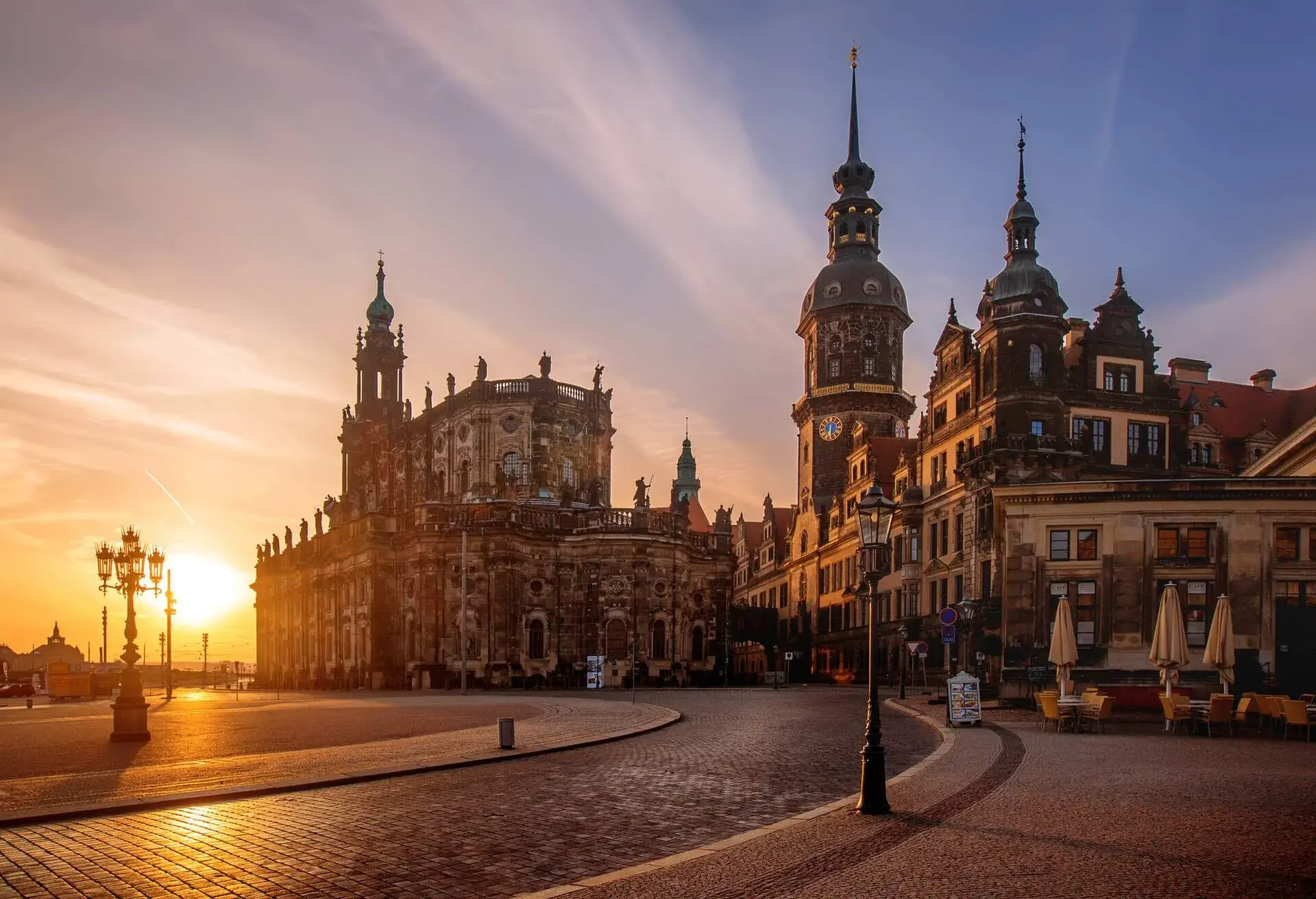 dresden theaterplatz