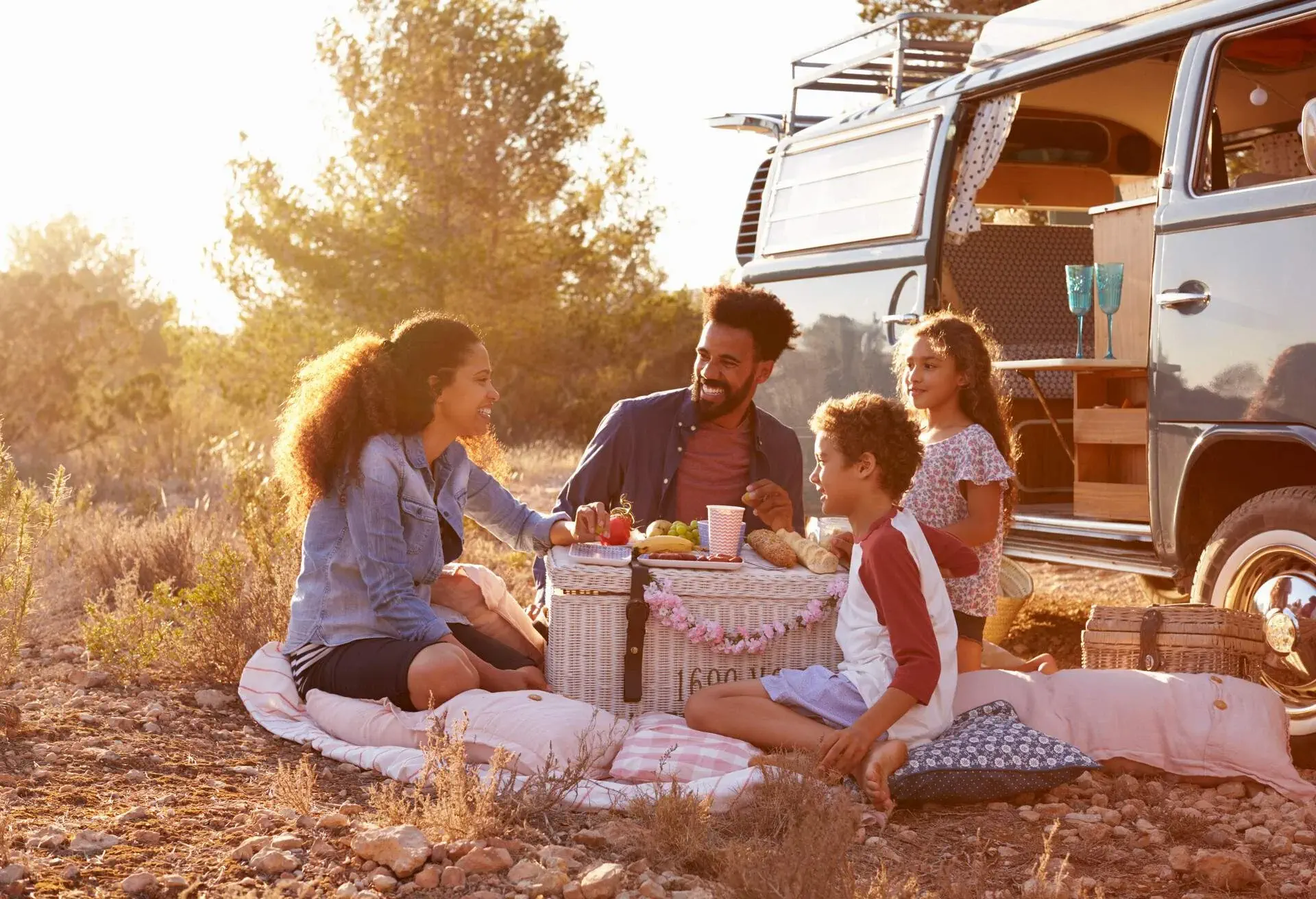 travel_adventure_vacation_family_camping