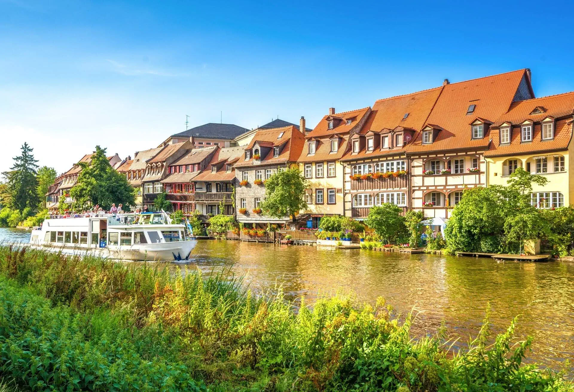 dest_germany_bavaria_bamberg_gettyimages-532968374_universal_within-usage-period_39258