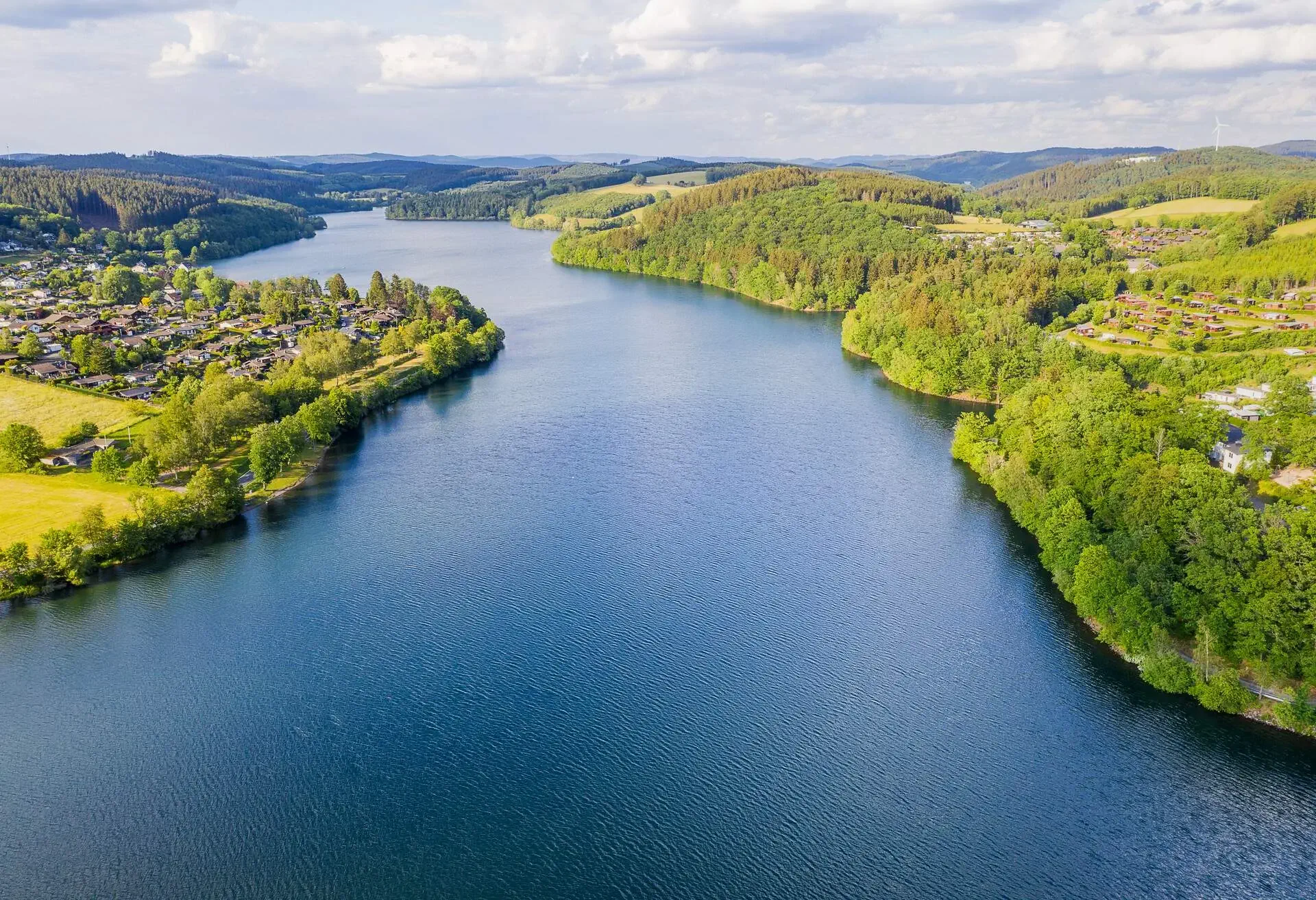 DEST_GERMANY_SAUERLAND_BIGGE-LAKE-GettyImages-1250132614