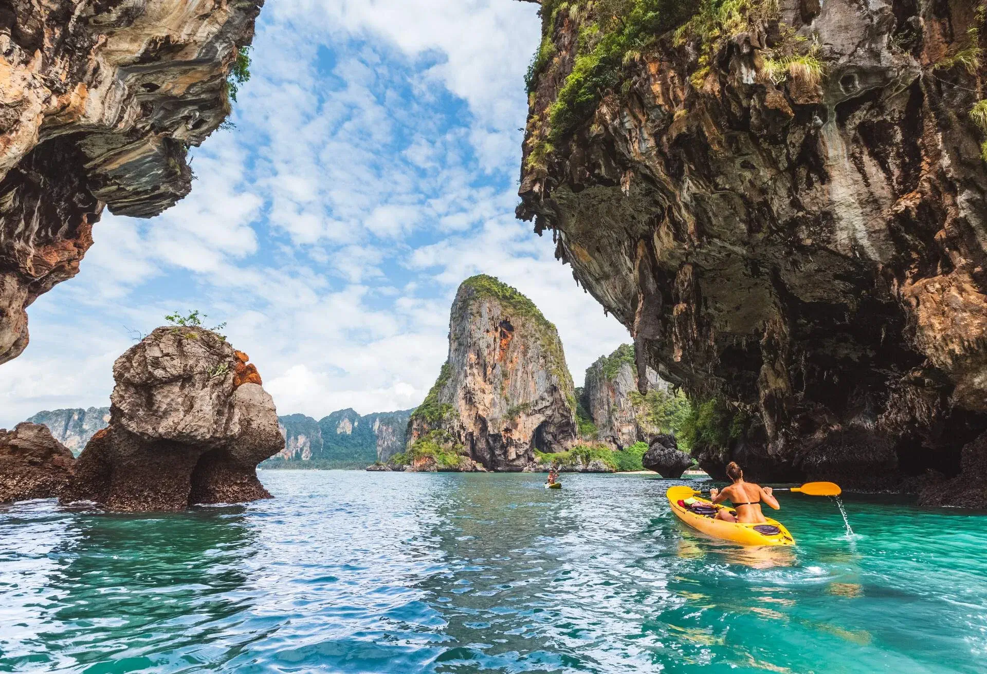 DEST_THAILAND_KRABI_RAILEY BEACH_shutterstock-premier-1090315565