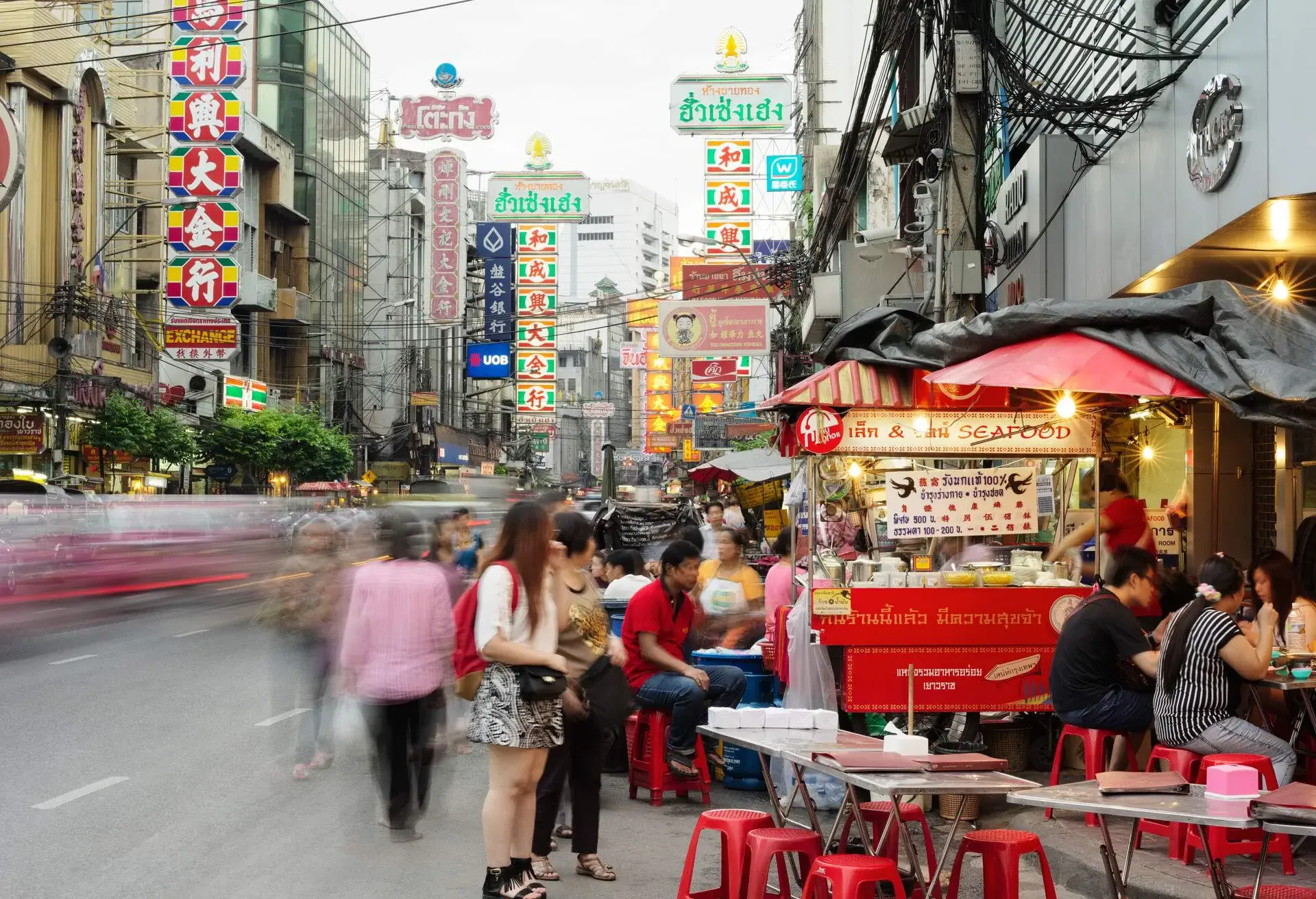 DEST_THAILAND_BANGKOK_CHINA_TOWN_FOOD_MARKET_GettyImages-569877543.jpg