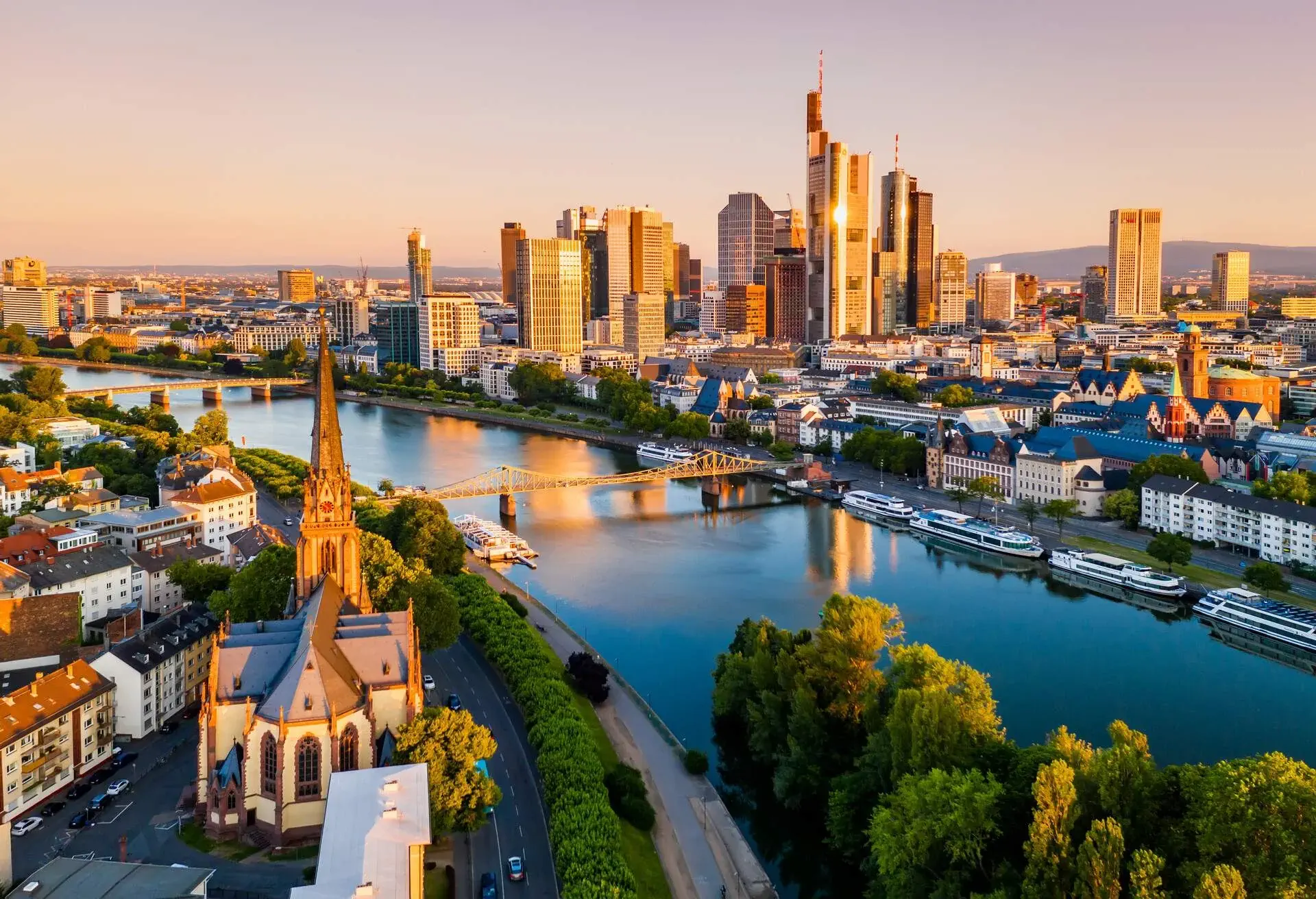 DEST_GERMANY_FRANKFURT_GettyImages-1165294237