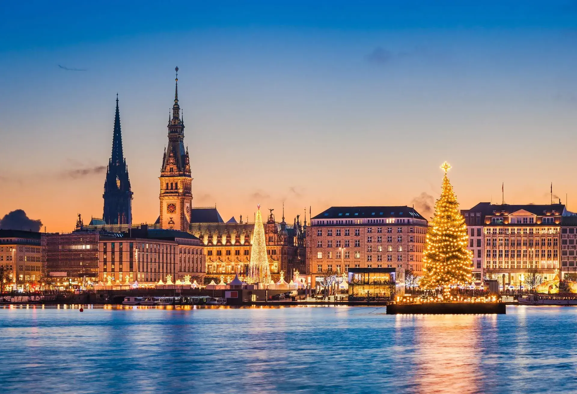 the sunset in hamburg, germany