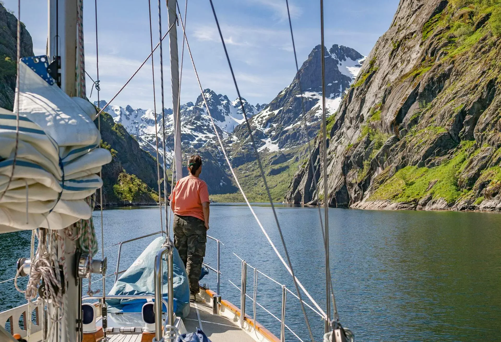 DEST_NORWAY_TROLL-FJORD_TROLLFJORD_THEME_NATURE_shutterstock-portfolio_1343394644