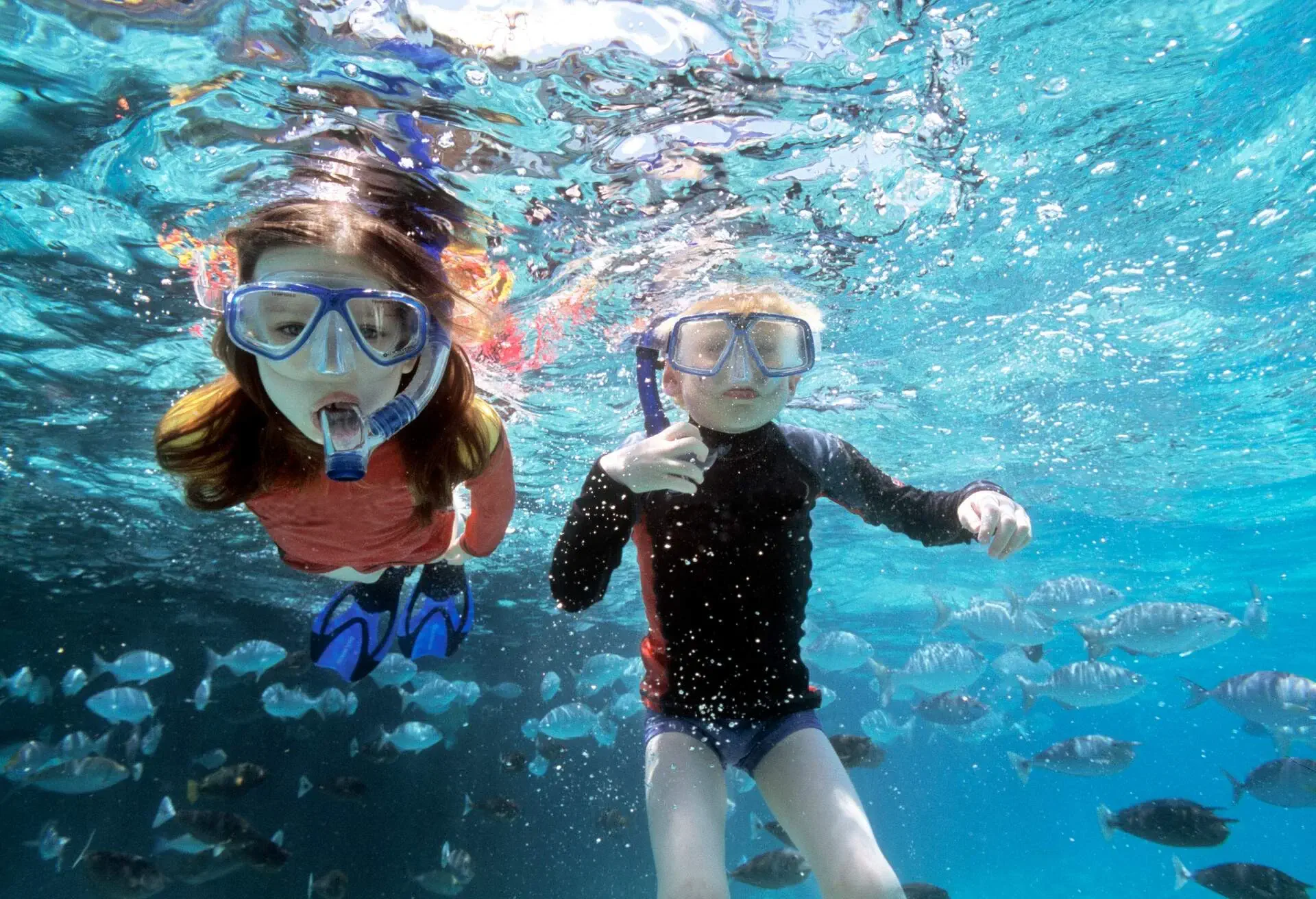 DEST_TURKEY_SEA_KIDS_BOY_GIRL_SNORKELING_GettyImages-89772544