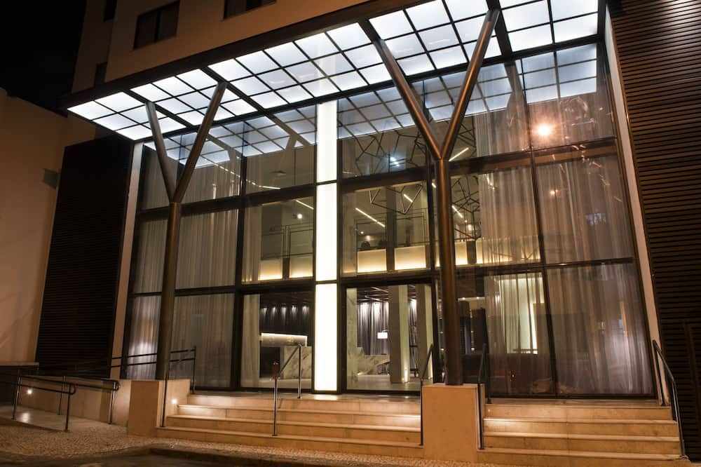 Gebäude
