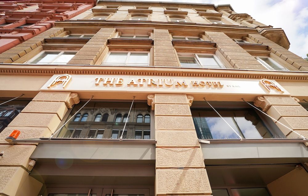 Gebäude