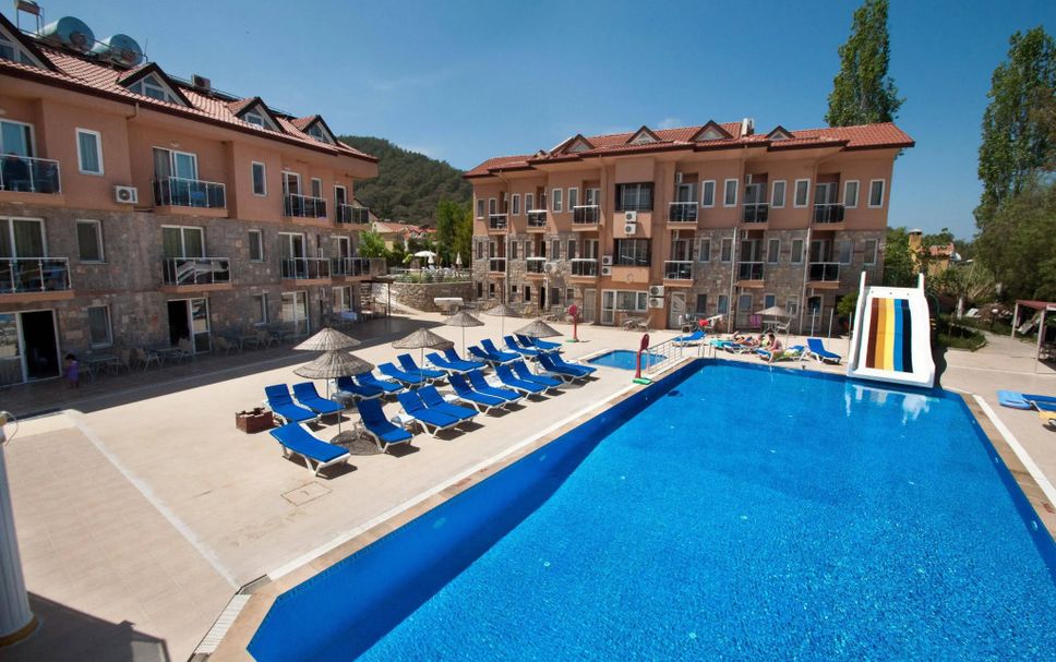 Pool Foto