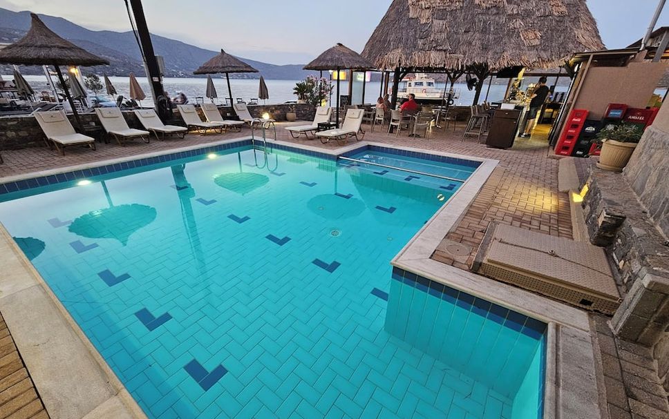 Pool Foto