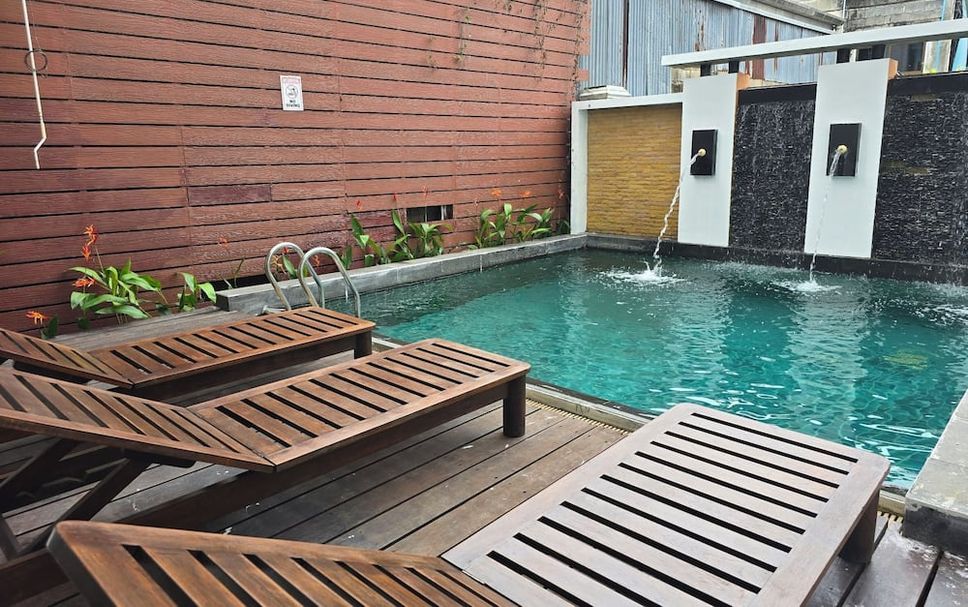 Pool Foto