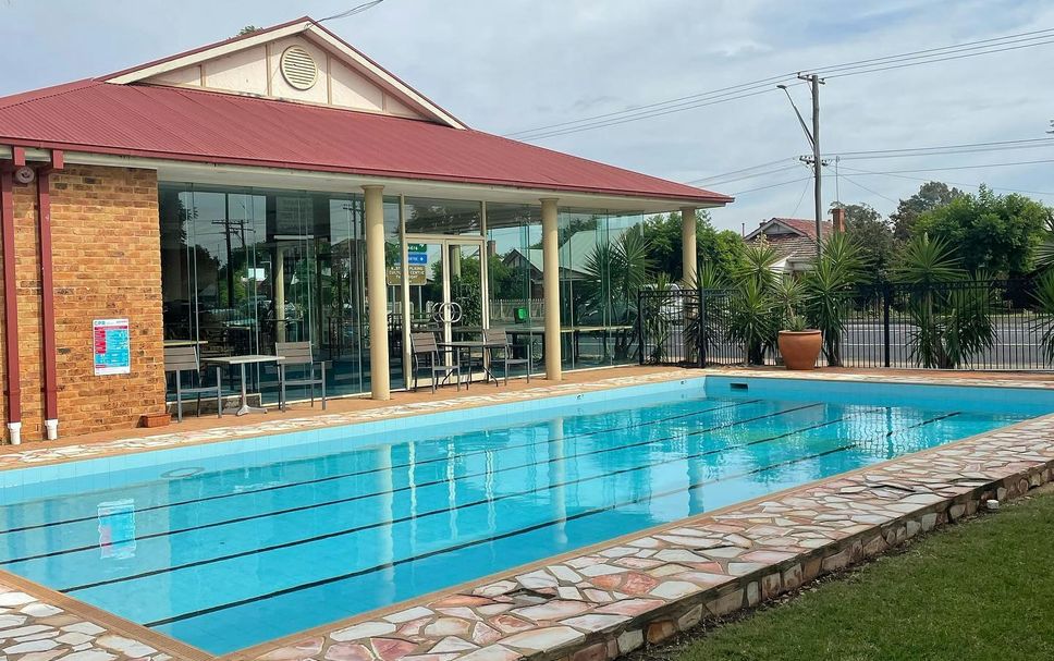 Pool Foto