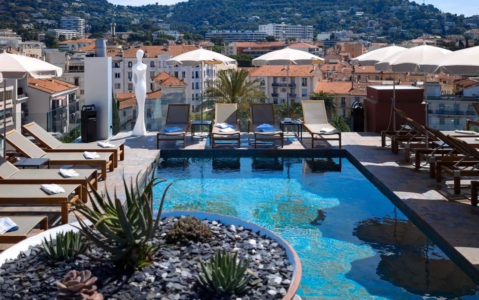 Pool Foto