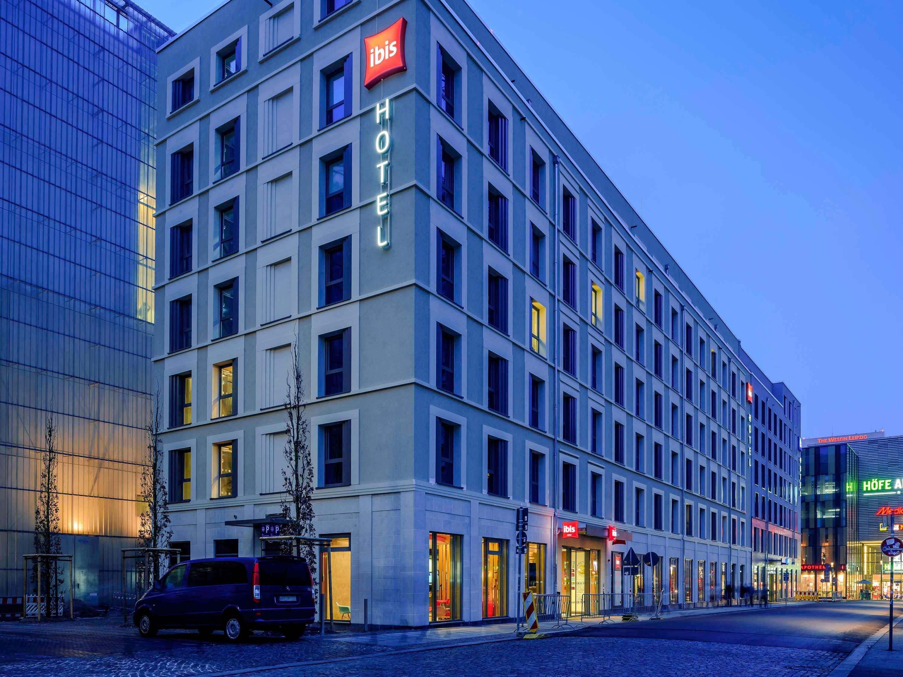 Gebäude