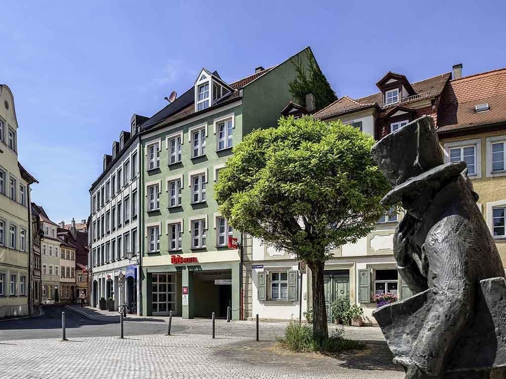 Gebäude