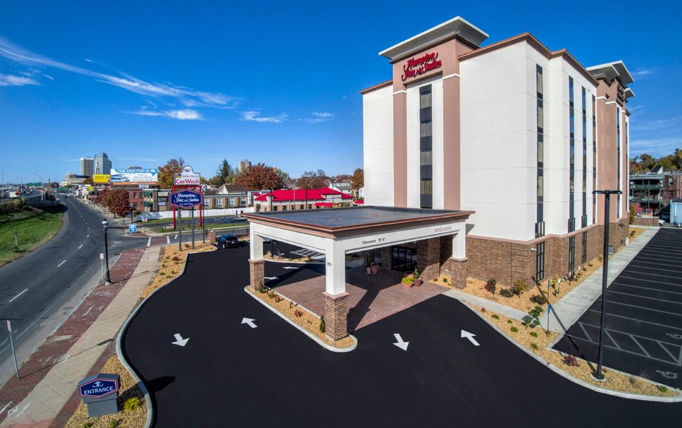 Hampton Inn & Suites Springfield Downtown in Springfield, in den USA ab ...