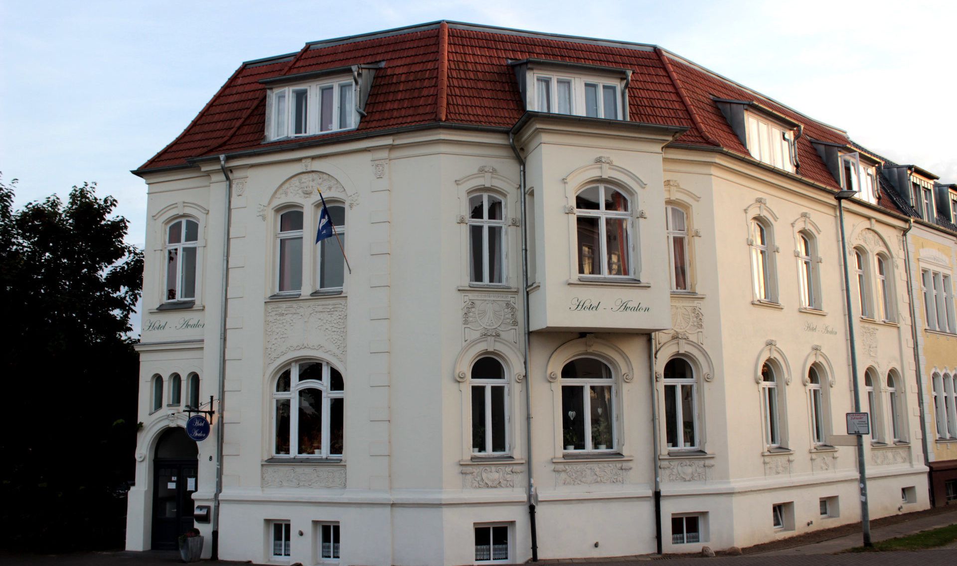 Gebäude