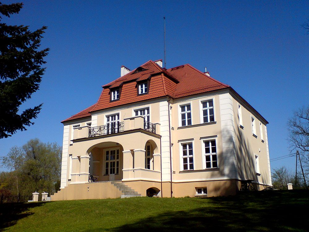 Gebäude