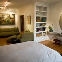 Loft In Lower Nob Hill - 2 Br Home